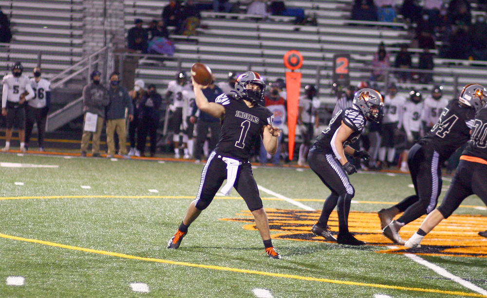 Friday night football: Minooka Indians are the only local football team playing  today - Sept. 1